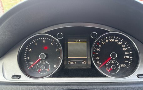 Volkswagen Passat CC I рестайлинг, 2011 год, 900 000 рублей, 15 фотография