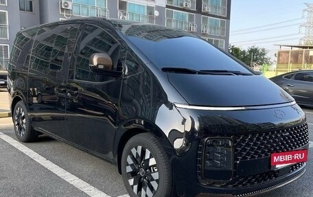 Hyundai Staria, 2025 год, 8 200 000 рублей, 40 фотография