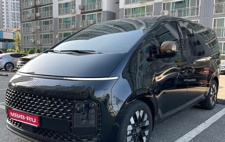 Hyundai Staria, 2025 год, 8 200 000 рублей, 38 фотография