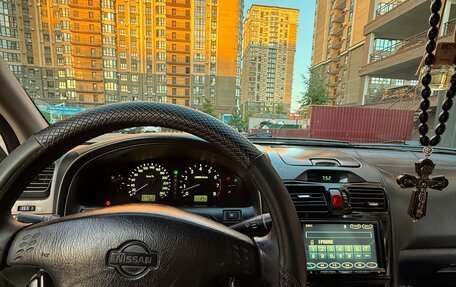 Nissan Maxima VIII, 2000 год, 370 000 рублей, 11 фотография