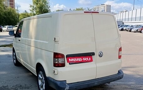 Volkswagen Transporter T5 рестайлинг, 2010 год, 790 000 рублей, 4 фотография