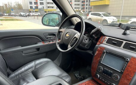 Chevrolet Tahoe III, 2012 год, 1 800 000 рублей, 3 фотография