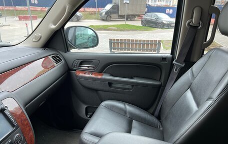 Chevrolet Tahoe III, 2012 год, 1 800 000 рублей, 9 фотография
