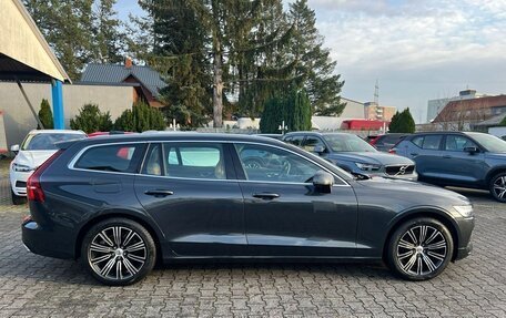Volvo V60 II, 2019 год, 3 350 000 рублей, 4 фотография