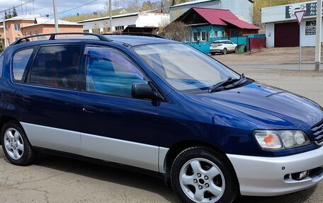 Toyota Ipsum II, 1998 год, 570 000 рублей, 5 фотография