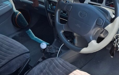 Toyota Starlet, 1999 год, 280 000 рублей, 7 фотография