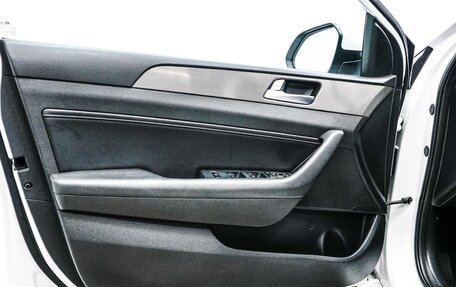 Hyundai Sonata VII, 2019 год, 1 850 000 рублей, 9 фотография