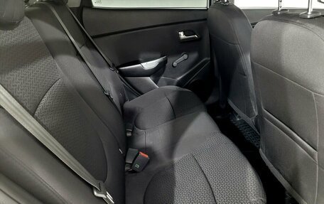 KIA Rio III рестайлинг, 2016 год, 680 000 рублей, 12 фотография