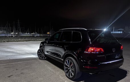 Volkswagen Touareg III, 2013 год, 3 000 000 рублей, 1 фотография