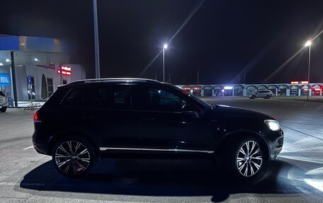 Volkswagen Touareg III, 2013 год, 3 000 000 рублей, 2 фотография