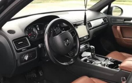 Volkswagen Touareg III, 2013 год, 3 000 000 рублей, 19 фотография