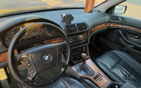 BMW 5 серия, 1998 год, 580 000 рублей, 19 фотография