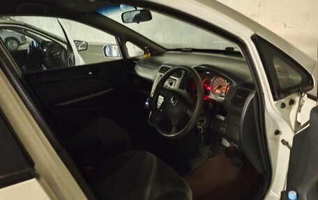 Honda Stream I рестайлинг, 2001 год, 350 000 рублей, 5 фотография