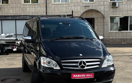 Mercedes-Benz Viano, 2012 год, 2 500 000 рублей, 1 фотография