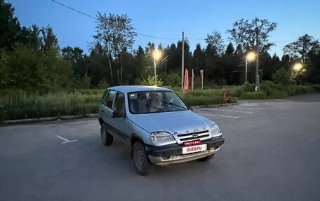 Chevrolet Niva I рестайлинг, 2004 год, 100 000 рублей, 3 фотография
