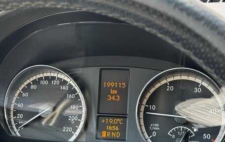 Mercedes-Benz Viano, 2012 год, 2 500 000 рублей, 17 фотография