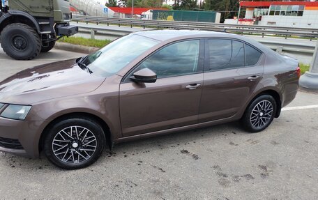 Skoda Octavia, 2017 год, 1 240 000 рублей, 2 фотография