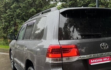 Toyota Land Cruiser 200, 2013 год, 3 900 000 рублей, 6 фотография