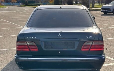 Mercedes-Benz E-Класс, 2000 год, 450 000 рублей, 5 фотография