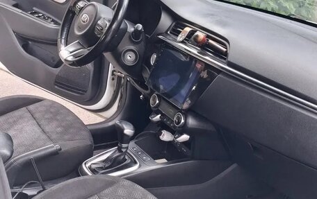 KIA Rio IV, 2017 год, 850 000 рублей, 11 фотография