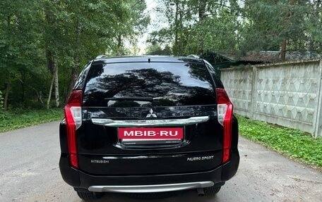 Mitsubishi Pajero Sport III рестайлинг, 2019 год, 3 950 000 рублей, 4 фотография