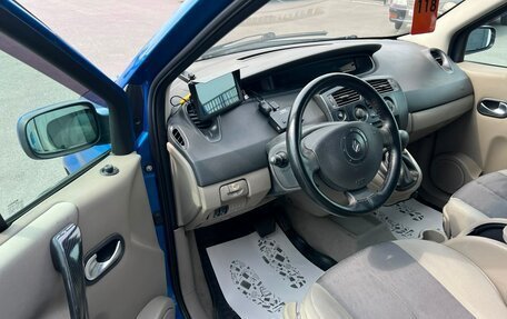 Renault Scenic III, 2005 год, 549 000 рублей, 10 фотография