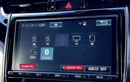 Toyota Harrier, 2019 год, 2 125 000 рублей, 10 фотография