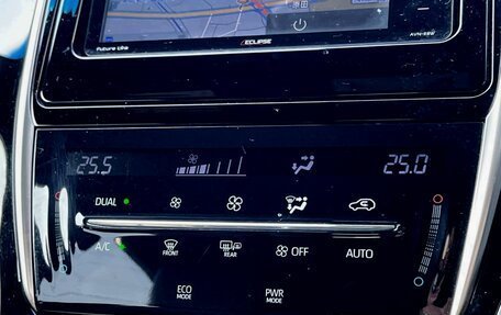 Toyota Harrier, 2019 год, 2 098 000 рублей, 13 фотография
