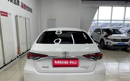 Toyota Corolla, 2023 год, 1 200 000 рублей, 5 фотография