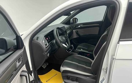 Volkswagen T-Roc I, 2023 год, 1 479 009 рублей, 4 фотография