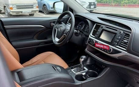 Toyota Highlander III, 2020 год, 4 100 000 рублей, 14 фотография