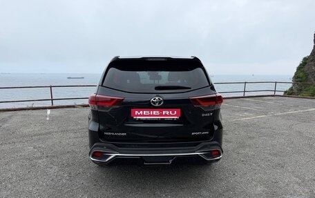 Toyota Highlander III, 2020 год, 4 100 000 рублей, 20 фотография