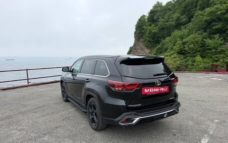 Toyota Highlander III, 2020 год, 4 100 000 рублей, 19 фотография