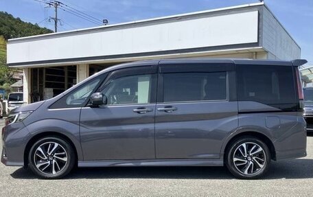 Honda Stepwgn IV, 2021 год, 2 158 000 рублей, 2 фотография