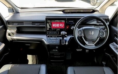 Honda Stepwgn IV, 2021 год, 2 158 000 рублей, 9 фотография