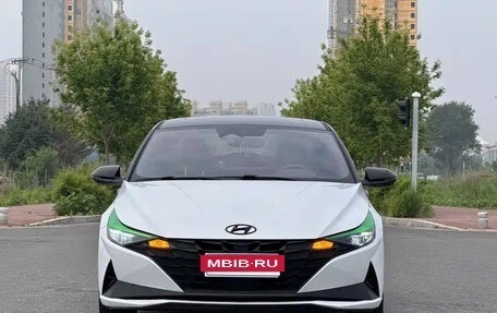 Hyundai Elantra, 2023 год, 1 270 005 рублей, 2 фотография