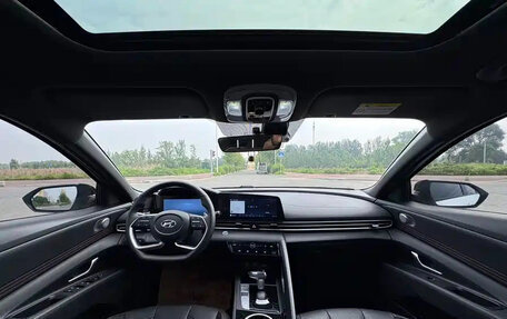 Hyundai Elantra, 2023 год, 1 270 005 рублей, 10 фотография