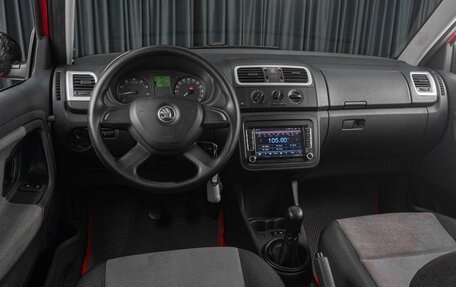 Skoda Fabia II, 2013 год, 499 000 рублей, 6 фотография