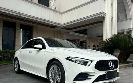 Mercedes-Benz A-Класс, 2022 год, 1 684 000 рублей, 1 фотография