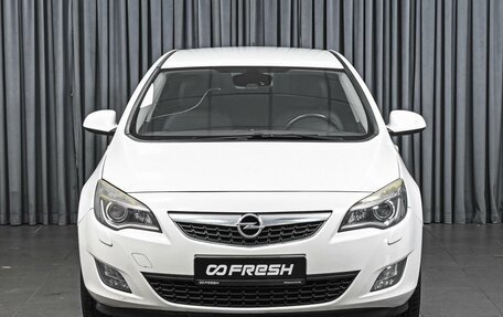 Opel Astra J, 2011 год, 750 000 рублей, 3 фотография
