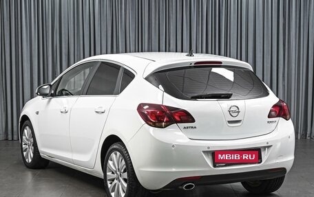 Opel Astra J, 2011 год, 750 000 рублей, 2 фотография