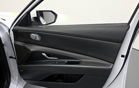 Hyundai Avante, 2023 год, 1 690 040 рублей, 28 фотография