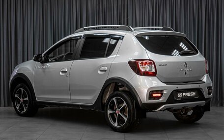 Renault Sandero II рестайлинг, 2017 год, 1 329 000 рублей, 2 фотография