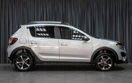 Renault Sandero II рестайлинг, 2017 год, 1 329 000 рублей, 5 фотография