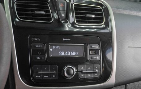 Renault Sandero II рестайлинг, 2017 год, 1 329 000 рублей, 13 фотография