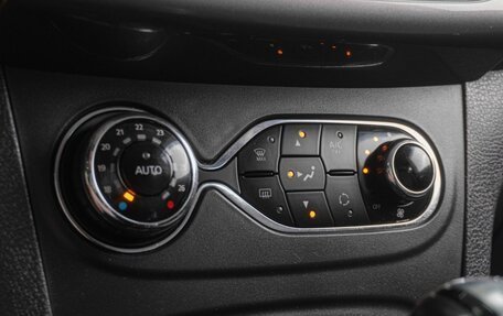 Renault Sandero II рестайлинг, 2017 год, 1 329 000 рублей, 14 фотография