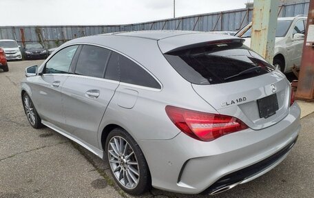 Mercedes-Benz CLA, 2019 год, 1 900 000 рублей, 2 фотография