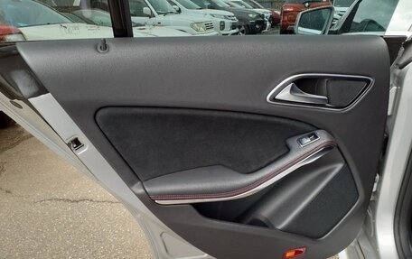 Mercedes-Benz CLA, 2019 год, 1 900 000 рублей, 21 фотография