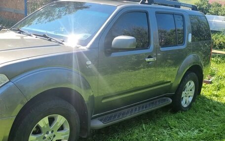 Nissan Pathfinder, 2006 год, 890 000 рублей, 2 фотография
