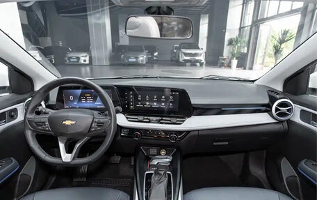 Chevrolet Monza, 2023 год, 1 200 000 рублей, 13 фотография